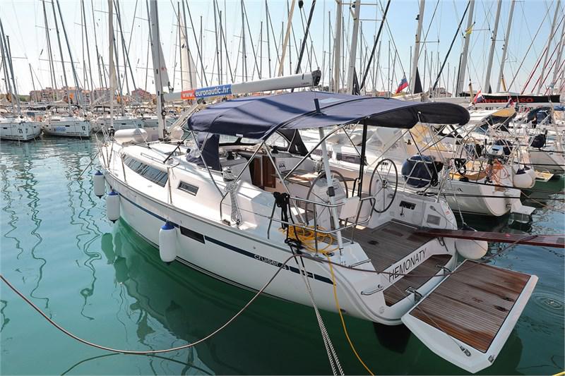 Book yachts online - False - Bavaria Cruiser 41 (3Cab) - Hemonaty - rent