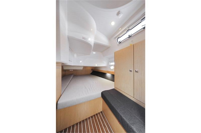 Book yachts online - False - Bavaria Cruiser 41 (3Cab) - Hemonaty - rent