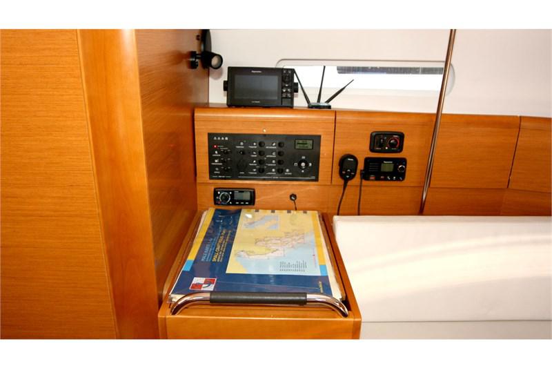 Book yachts online - False - Sun Odyssey 389 (3Cab) - Sound of Silence - rent