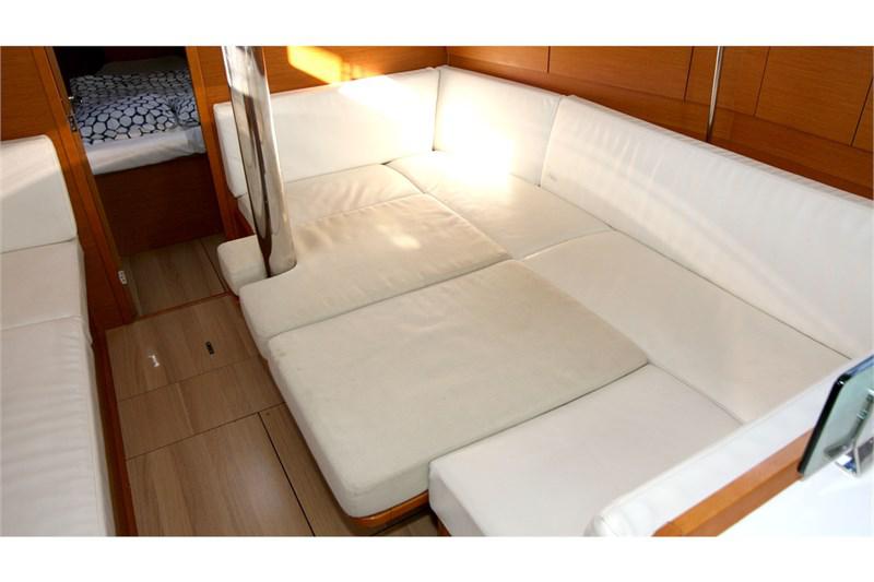 Book yachts online - False - Sun Odyssey 389 (3Cab) - Ace of Spades - rent