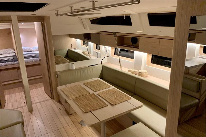 Book yachts online - False - Oceanis 51.1 (5Cab) - Lima - rent