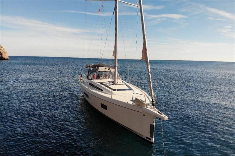 Book yachts online - False - Oceanis 51.1 (5Cab) - Avocado - rent