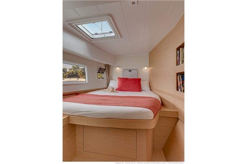 Book yachts online - False - Lagoon 42 (4Cab) - Marianne - rent