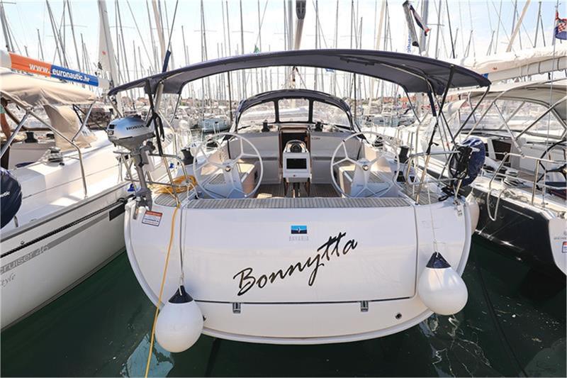 Book yachts online - False - Bavaria Cruiser 51 (5Cab) - Bonnytta - rent