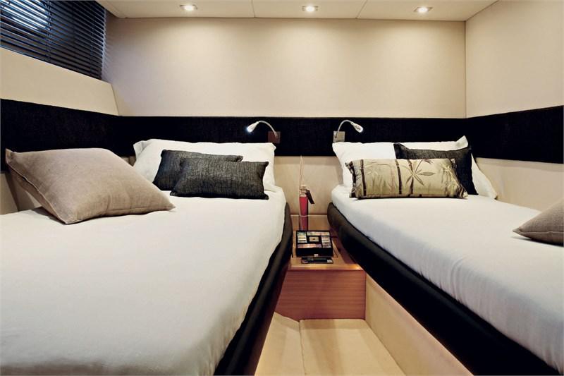 Book yachts online - False - Sessa C35 - Virion I - rent