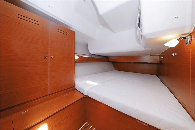 Book yachts online - False - Dufour 460 Grand Large (5cab) -  WindyLife - rent
