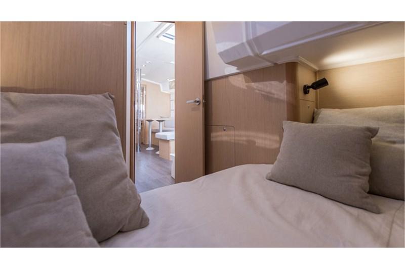 Book yachts online - False - Oceanis 38.1 (3Cab) - Maja - rent