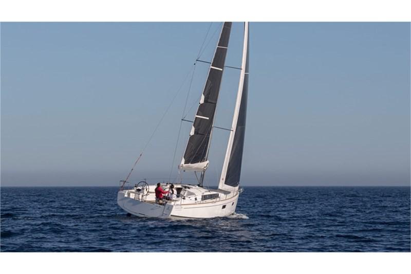 Book yachts online - False - Oceanis 38.1 (3Cab) - Flip - rent