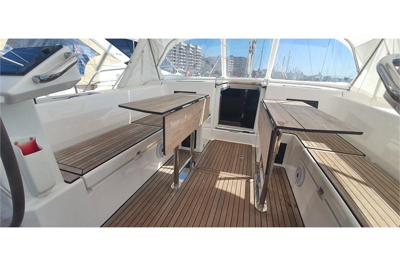 Book yachts online - False - Bavaria C45 (4Cab) - Whisper - rent