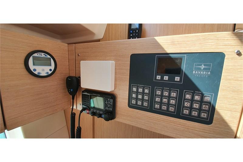Book yachts online - False - Bavaria C45 (4Cab) - Whisper - rent
