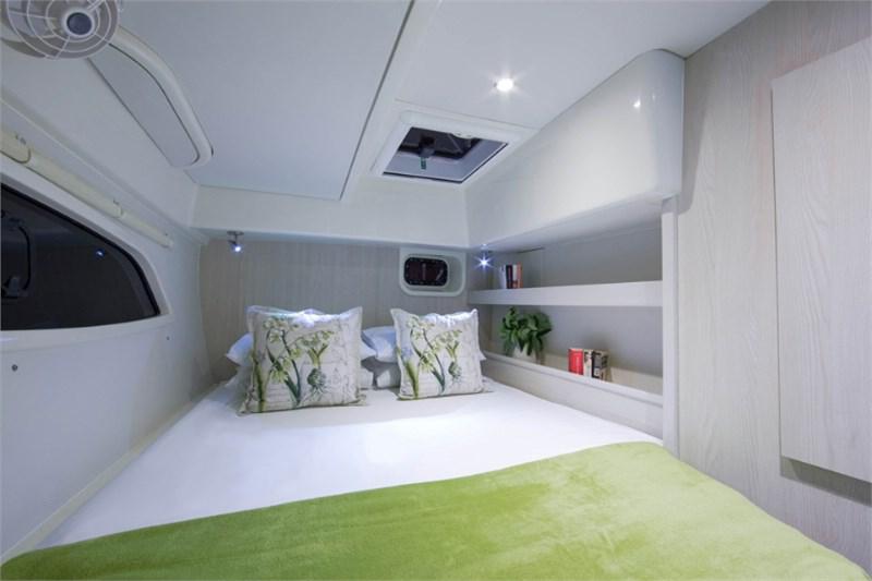 Book yachts online - False - Leopard 44 (4Cab) - Portals Vells - rent
