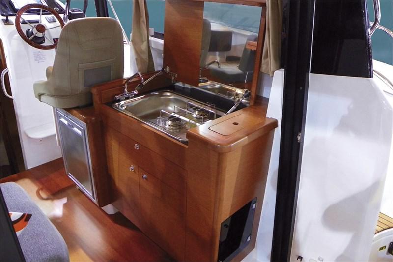 Book yachts online - False - Merry Fisher 855 - Dobrila - rent