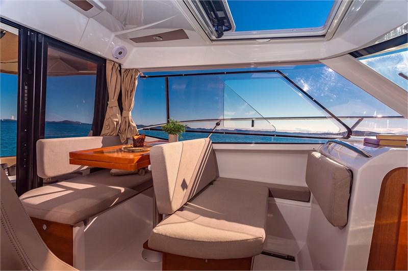 Book yachts online - False - Merry Fisher 855 - Dobrila - rent