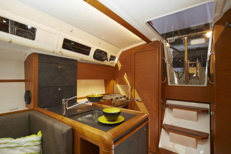 Book yachts online - False - Sun Odyssey 349 (3Cab) - Popeye - rent