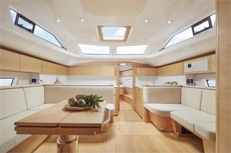 Book yachts online - False - Elan GT 6 - Revolution - rent
