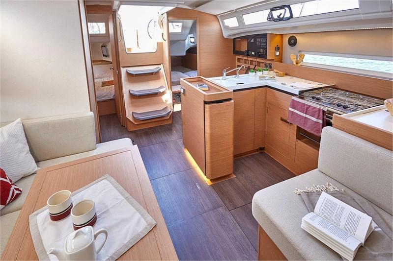 Book yachts online - False - Sun Odyssey 410 (3Cab) - Capri - rent