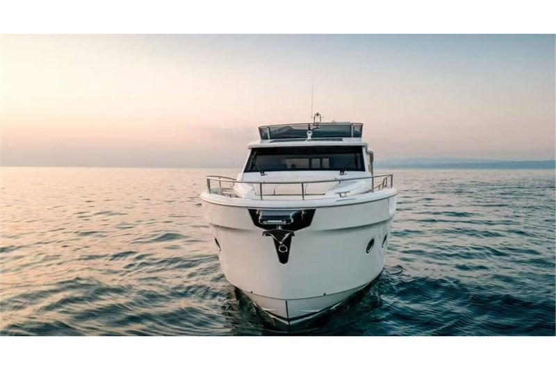 Book yachts online - False - Greenline 45 Fly - Chili - rent