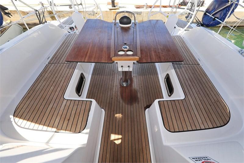 Book yachts online - False - Bavaria Cruiser 46 (4Cab) - Summer Jazz - rent
