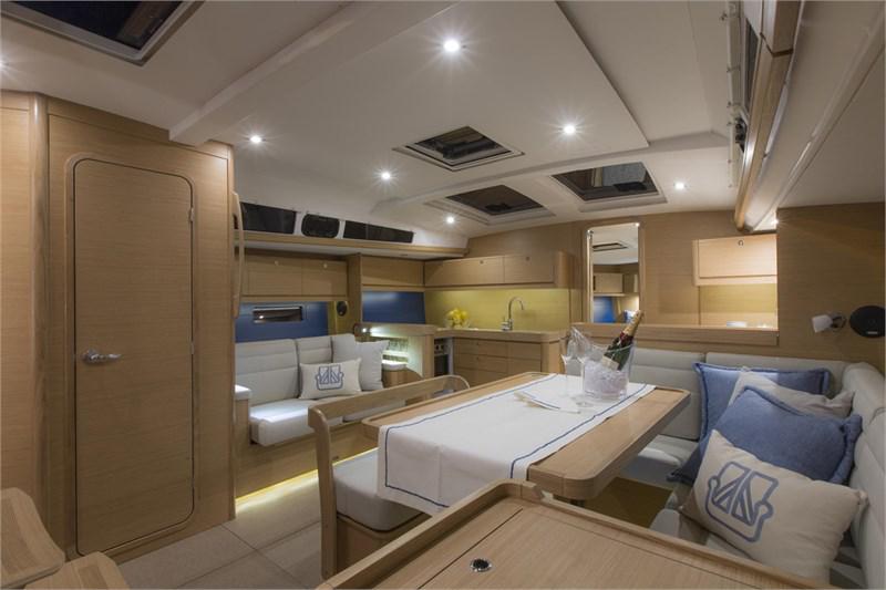 Book yachts online - False - Dufour 460 Grand Large (4Cab) - Eva - rent