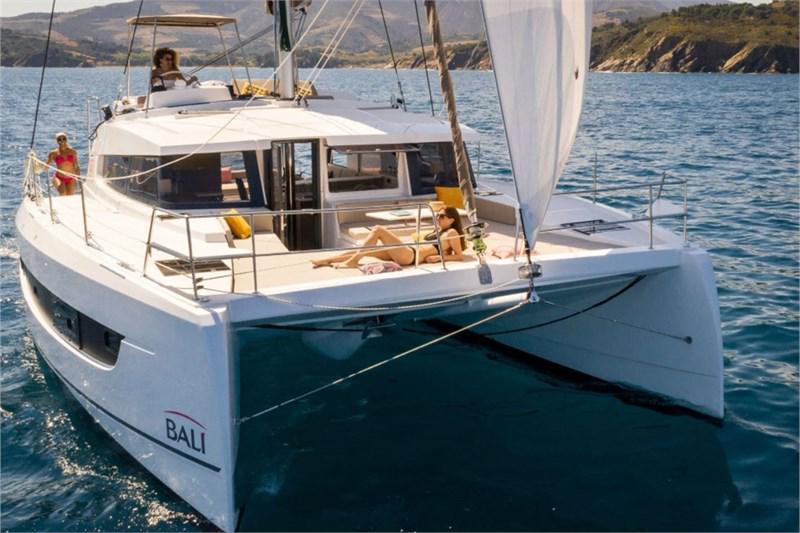 Book yachts online - False - Bali 4.2 (4+1Cab) - Supernova - rent