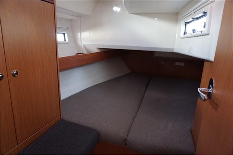 Book yachts online - False - Bavaria Cruiser 40 (3Cab) - Santiano - rent
