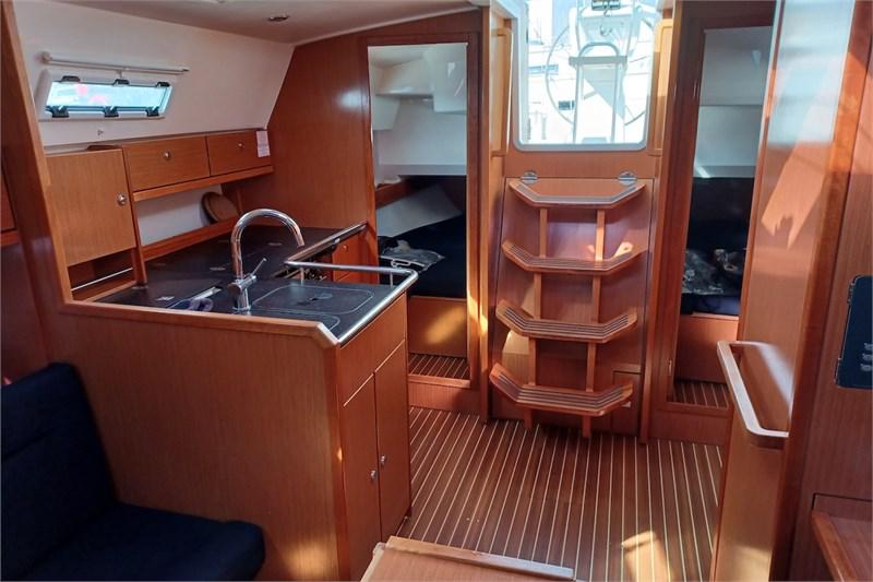 Book yachts online - False - Bavaria Cruiser 36 (3Cab) - Toni Manila - rent