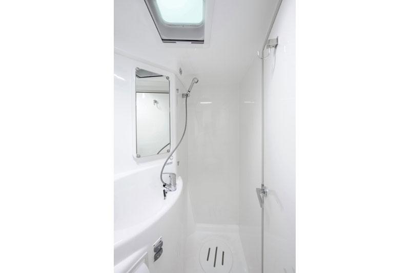 Book yachts online - False - Leopard 44 (4Cab) - Portals Vells - rent