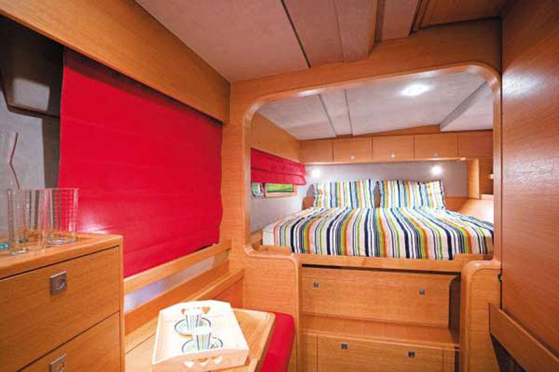 Book yachts online - False - Catana 50 (4Cab) - bella donna 3 - rent