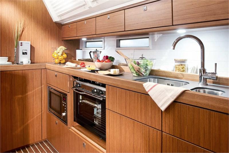 Book yachts online - False - Bavaria Cruiser 46 (4Cab) - Bella Vita 2 - rent