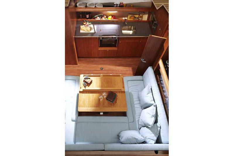 Book yachts online - False - Bavaria 43 Cruiser (3Cab) - Below Deck - rent