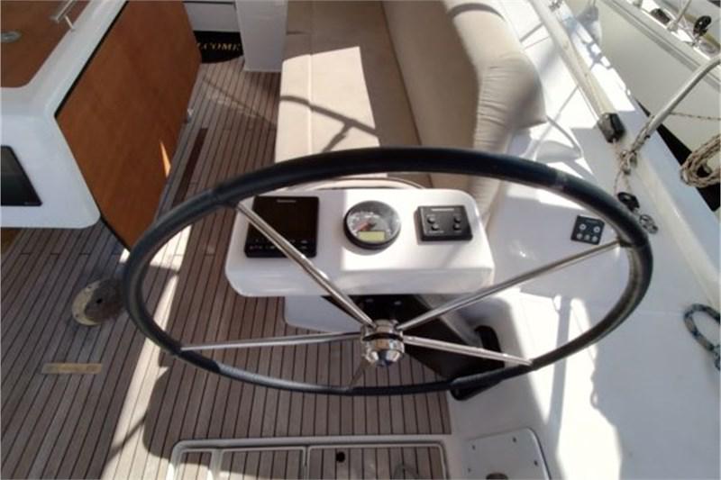 Book yachts online - False - Dufour 430 (4cab) - Triumph - rent