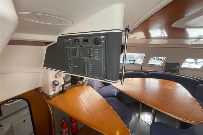Book yachts online - False - BAHIA 46 (6Cab) - Alboran Cachaça (Radazul) - rent