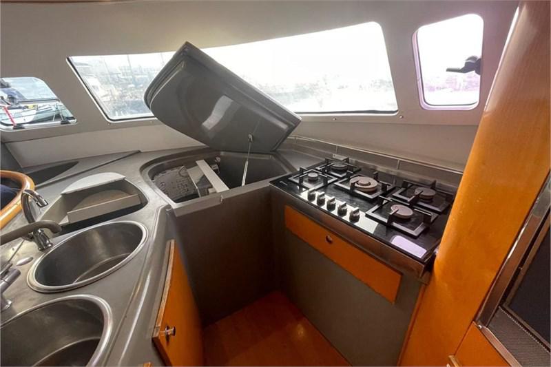 Book yachts online - False - BAHIA 46 (6Cab) - Alboran Cachaça (Mallorca/La Lonja) - rent