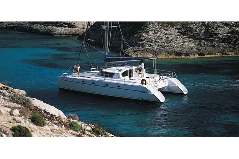Book yachts online - False - Belize 43 (4Cab) -  Alboran Piropo (Cienfuegos) - rent