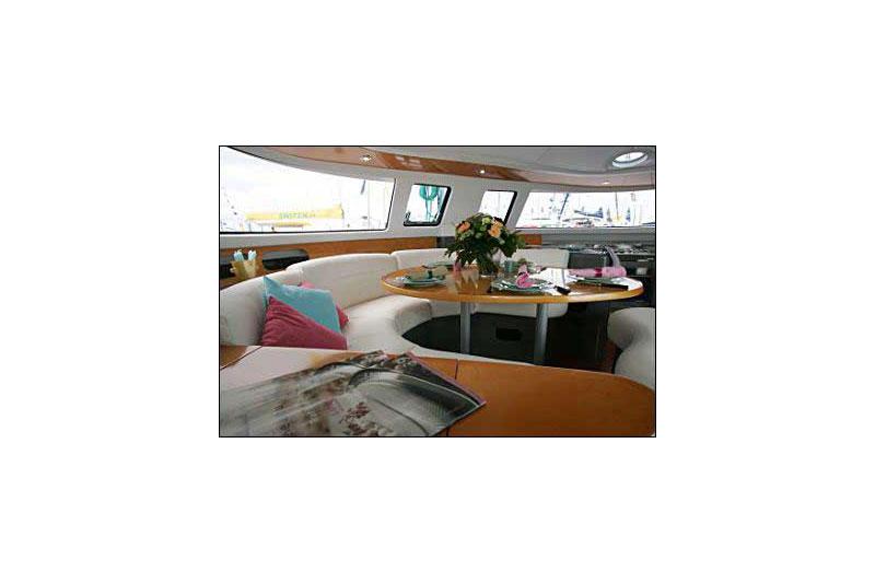 Book yachts online - False - Belize 43 (4Cab) -  Alboran Piropo (Cienfuegos) - rent