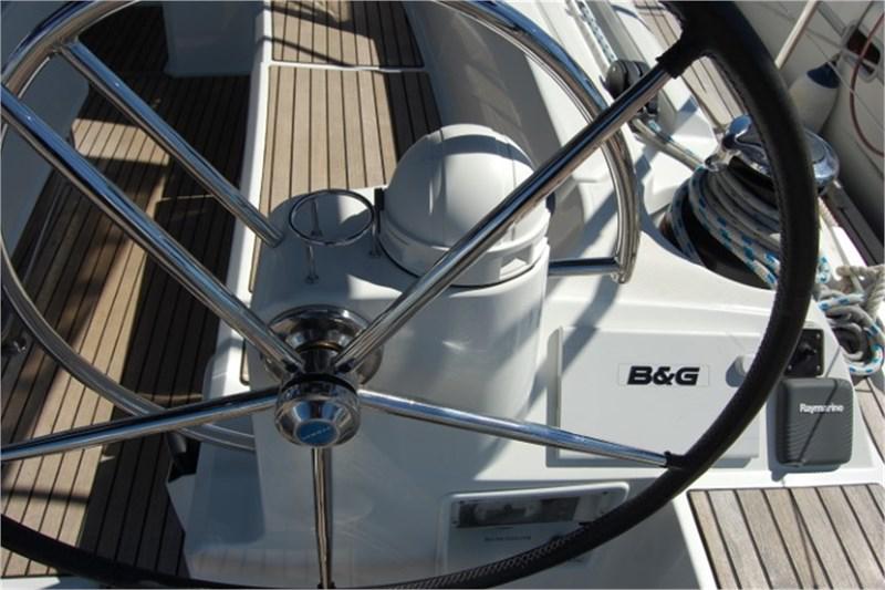 Book yachts online - False - Sun Odyssey 519 (5Cab) - Alboran Champagne - rent