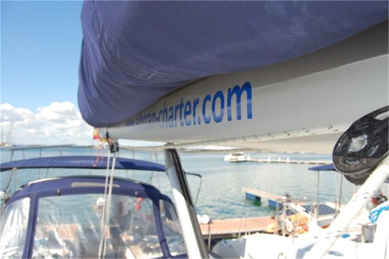 Book yachts online - False - Sun Odyssey 519 (5Cab) - Alboran Champagne - rent