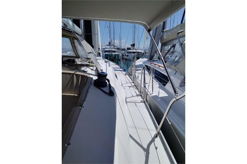 Book yachts online - False - Bavaria Cruiser 46 (4Cab) - MOJITO - rent