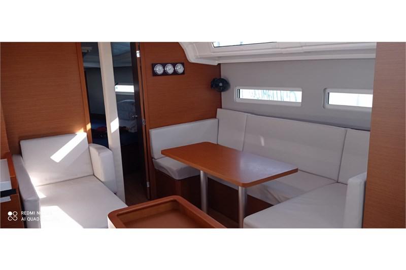 Book yachts online - False - Sun Odyssey 410 (3Cab) - Alboran Verdejo (Mallorca/La Lonja) - rent