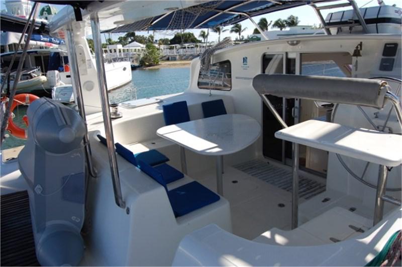 Book yachts online - False - Voyage 440 (4Cab) - Mahanga (Mallorca/La Lonja) - rent