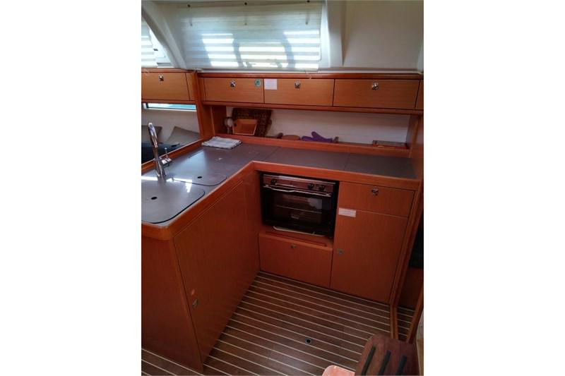 Book yachts online - False - Bavaria Cruiser 37 (3Cab) - Sea Hope - rent