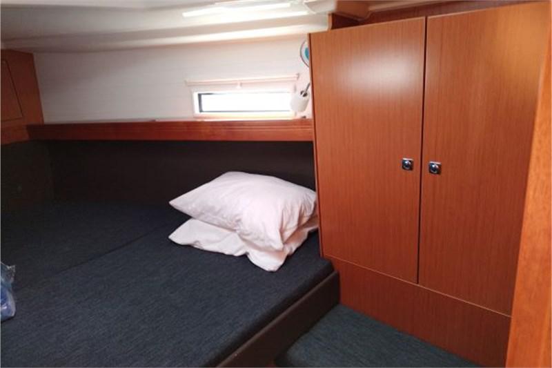 Book yachts online - False - Bavaria Cruiser 37 (3Cab) - Sea Hope - rent