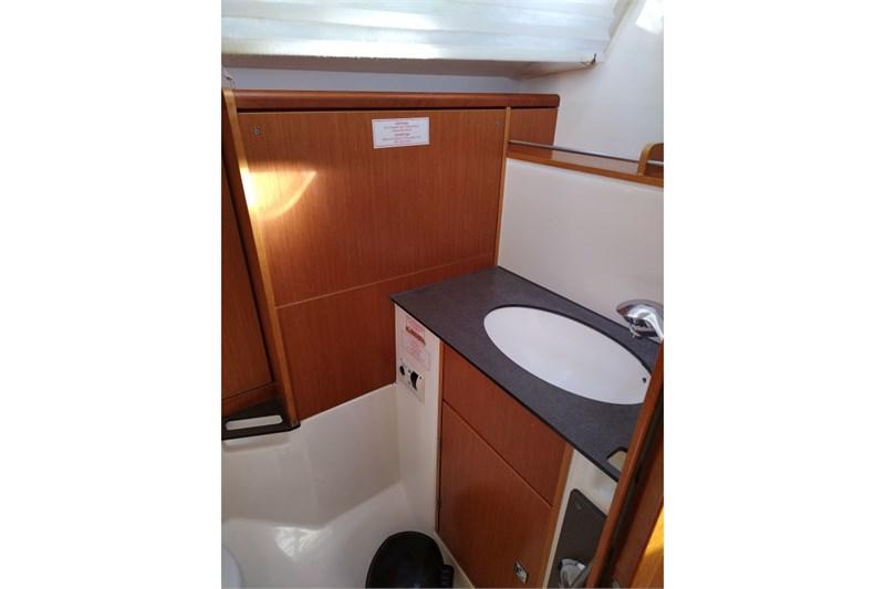 Book yachts online - False - Bavaria Cruiser 37 (3Cab) - Sea Hope - rent