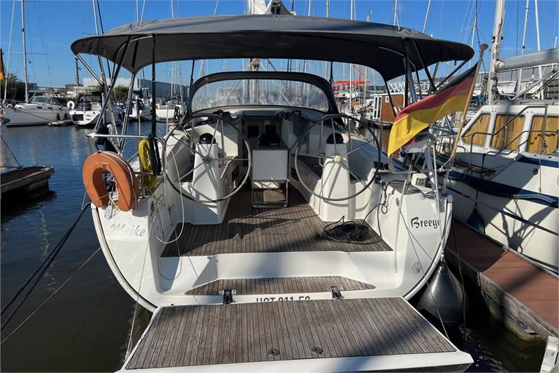 Book yachts online - False - Bavaria Cruiser 40 (3Cab) - Meike - rent