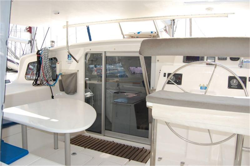 Book yachts online - False - Voyage 440 (4Cab) - Alboran Ron Punch (Mallorca/La Lonja) - rent