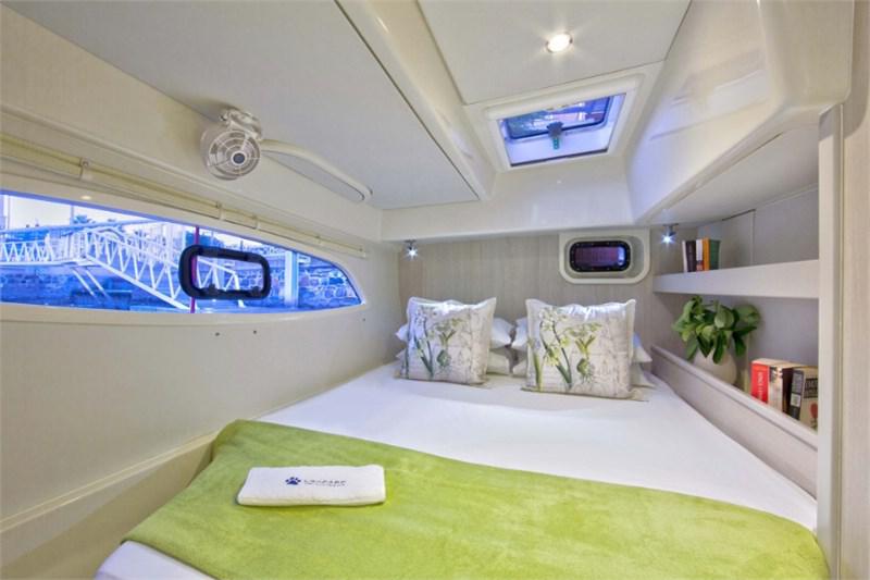 Book yachts online - False - Leopard 44 (4Cab) - La Luna (Radazul) - rent