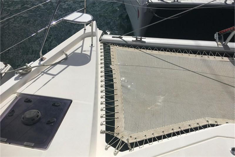 Book yachts online - False - Leopard 48 (4+1Cab) - Seas the Day - rent