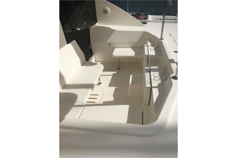 Book yachts online - False - Leopard 48 (4+1Cab) - Seas the Day - rent