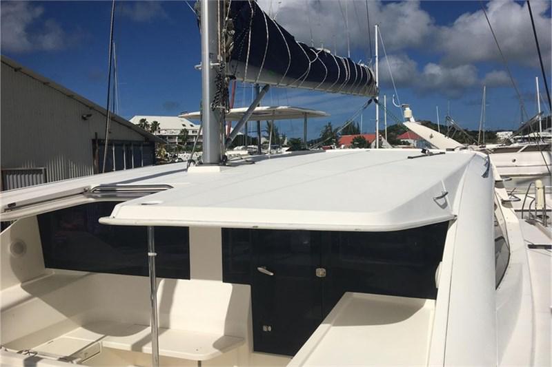 Book yachts online - False - Leopard 48 (4+1Cab) - Seas the Day - rent