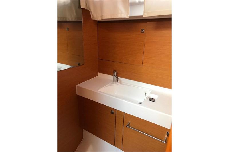 Book yachts online - False - Sun Odyssey 519 (5Cab) - Alboran Bourbon (Las Galletas/Marina del Sur) - rent